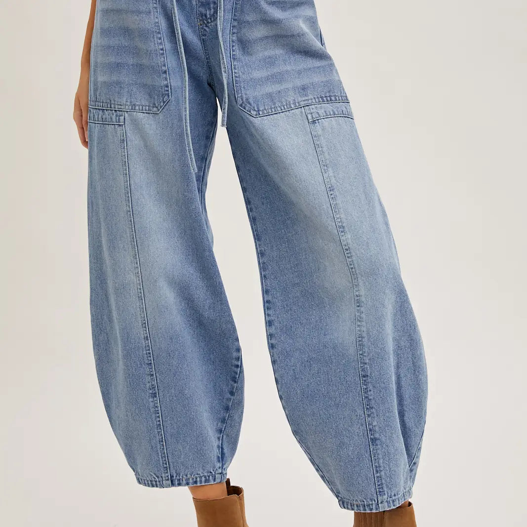 Denim Mid-Waist Drawstrings Barrel Jeans-Light Wash
