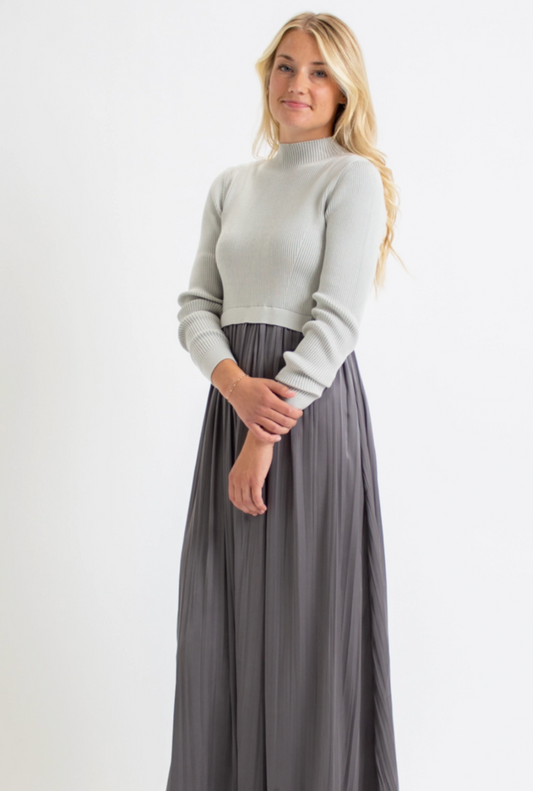 Caroline Mixed Media Maxi Dress - Grey