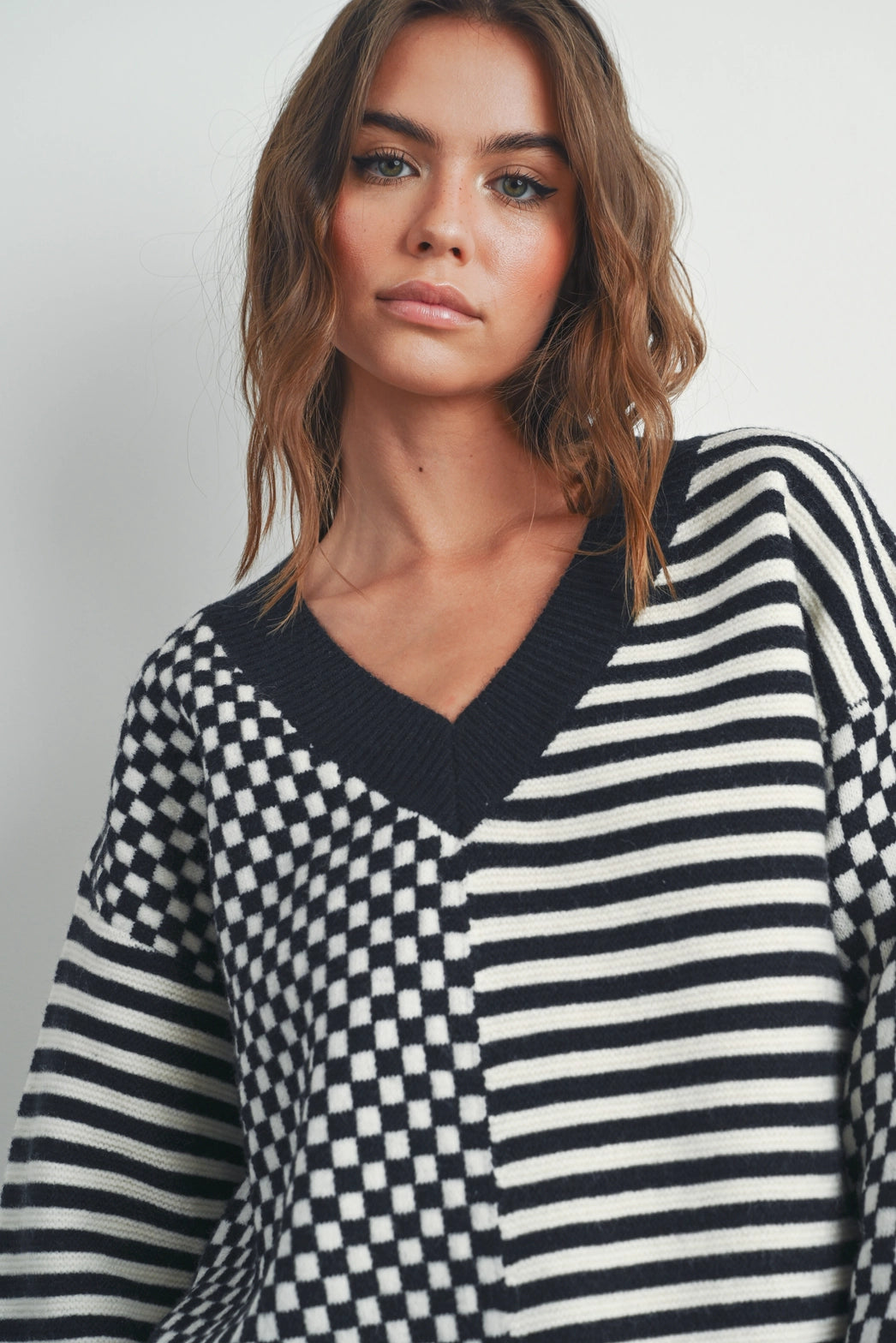 Frenchy Checker Pattern Drop Shoulder Sweater-Black