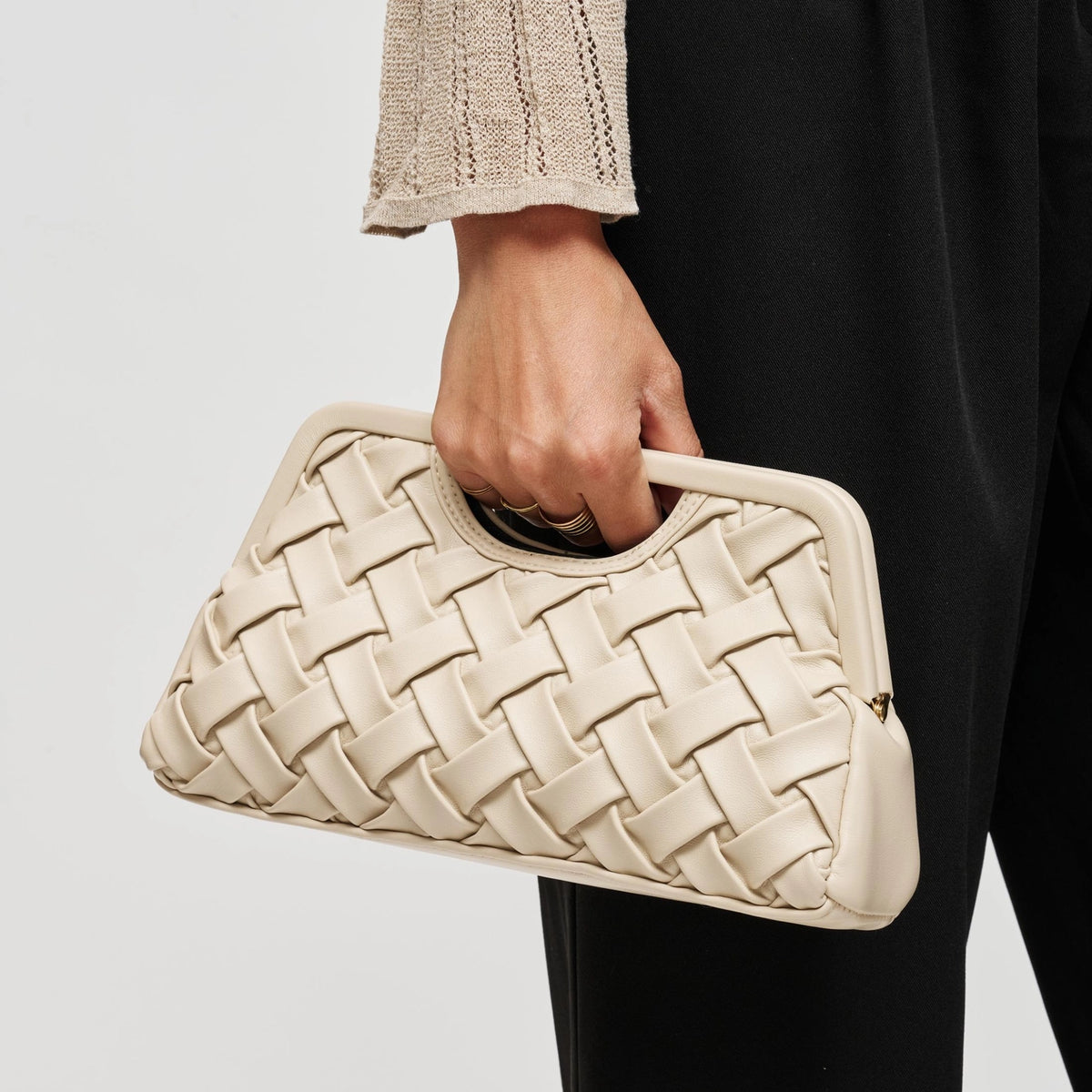 Alouette Clutch - Cream