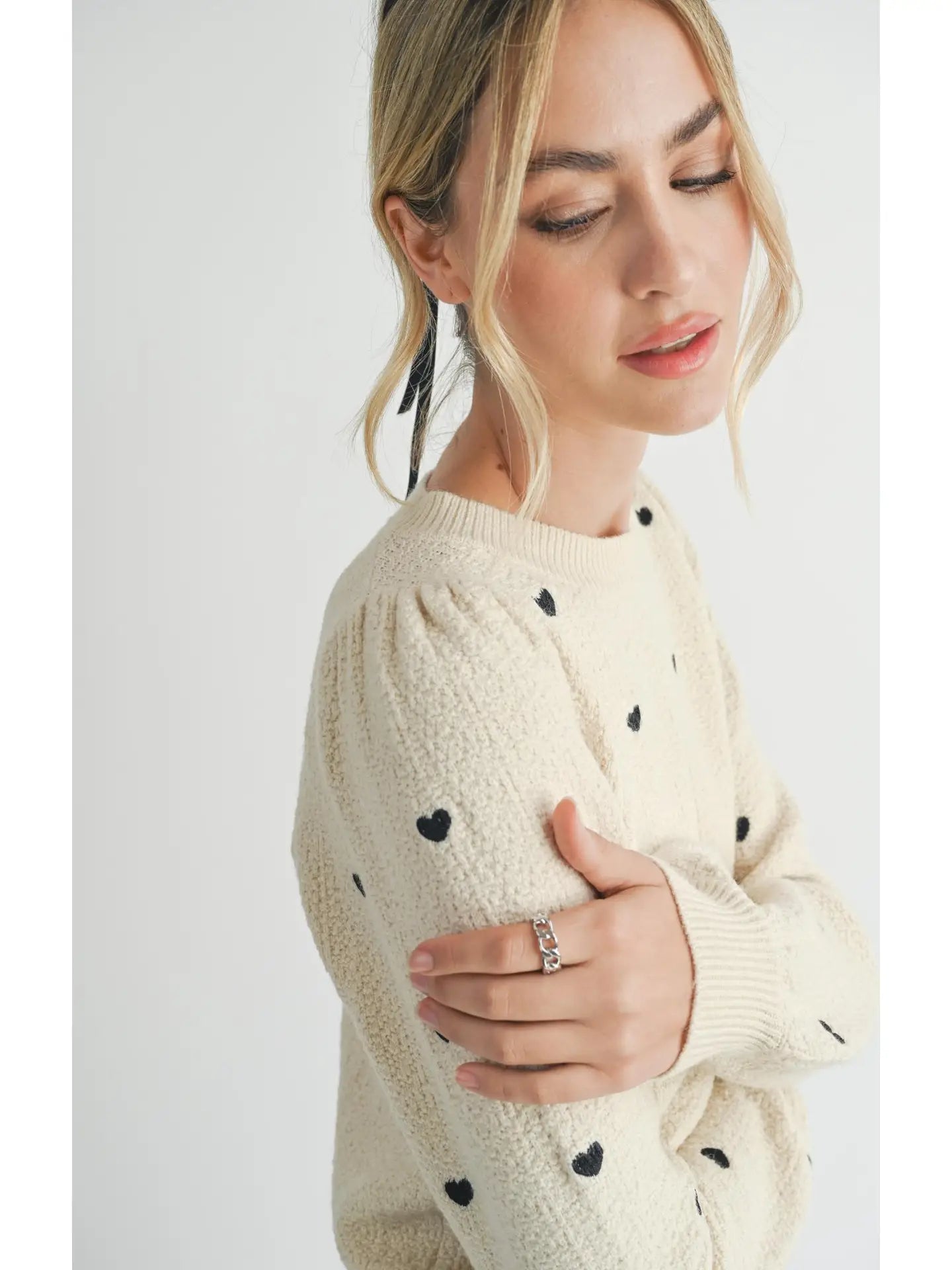 Heart Eyes Embroidered Sweater: Cream