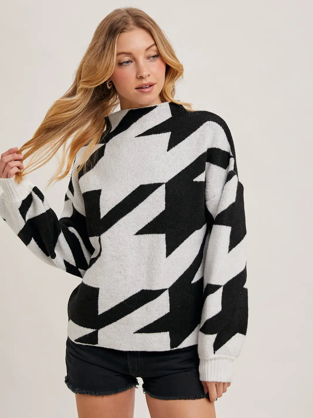 HoundstoothSweater - Black